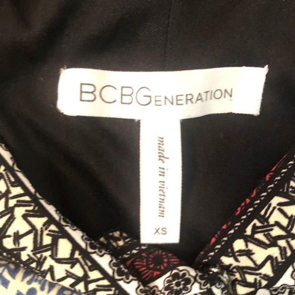 BCBGeneration XS Women's Wrap Drape Dress with Pockets - Picture 15 of 16